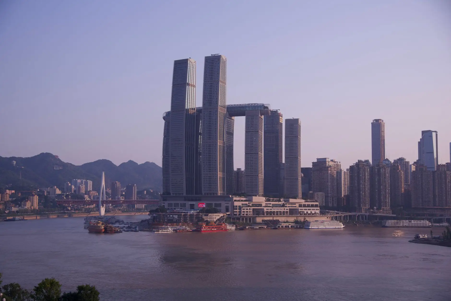 智能黑板与中控系统一体化教室搭建方案解析