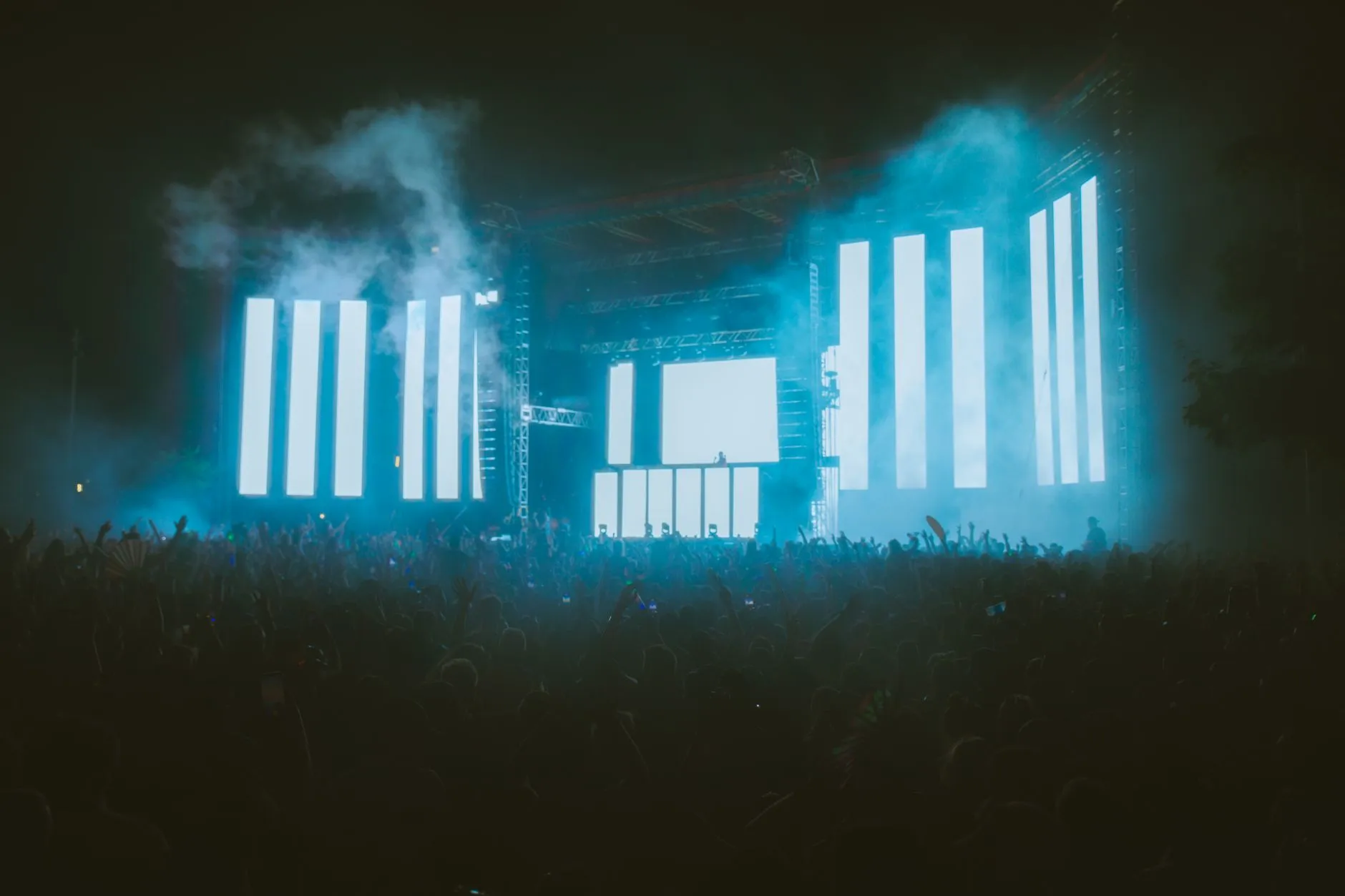 智能黑板与实物展台一体化教学方案配置建议