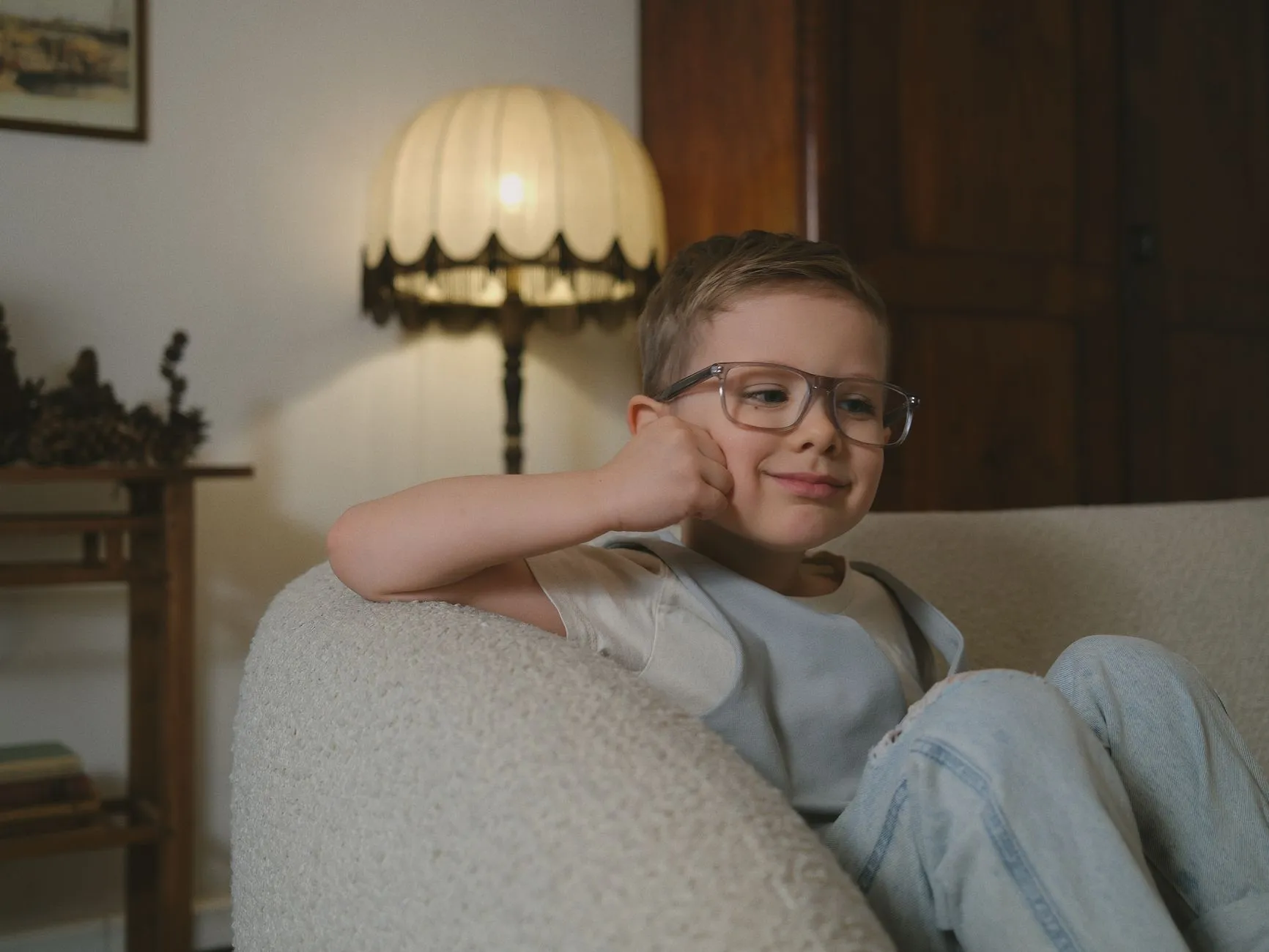 实物展台与视频展台选型对比：学校采购需关注哪些核心参数